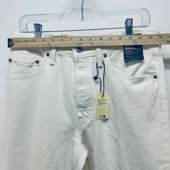 Levi’s 501 Jeans Size 30x32 Women’s High Rise Straight Leng White New - Picture 4 of 15
